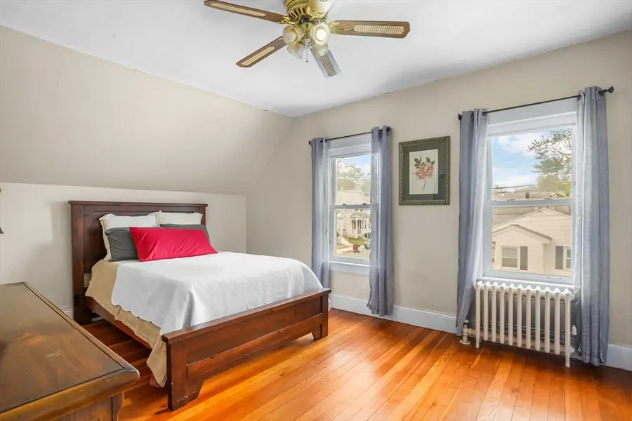 122 S Walker St, Lowell, MA 01851 - #2