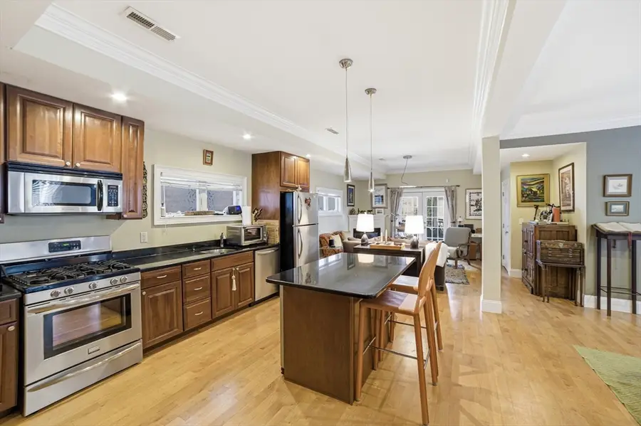 5 Mount Vernon St #2, Boston, MA 02125 - #2