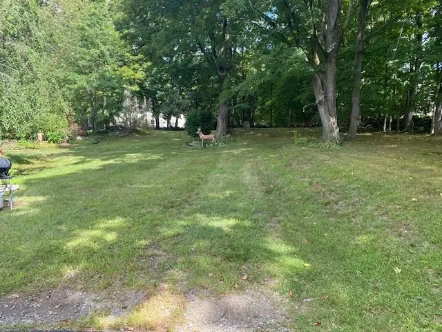 27 A-B Grafton St, Millbury, MA 01527 - #3