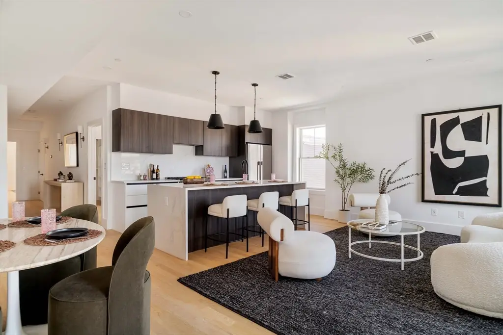 30-32 Condor St #5, Boston, MA 02128 - #1