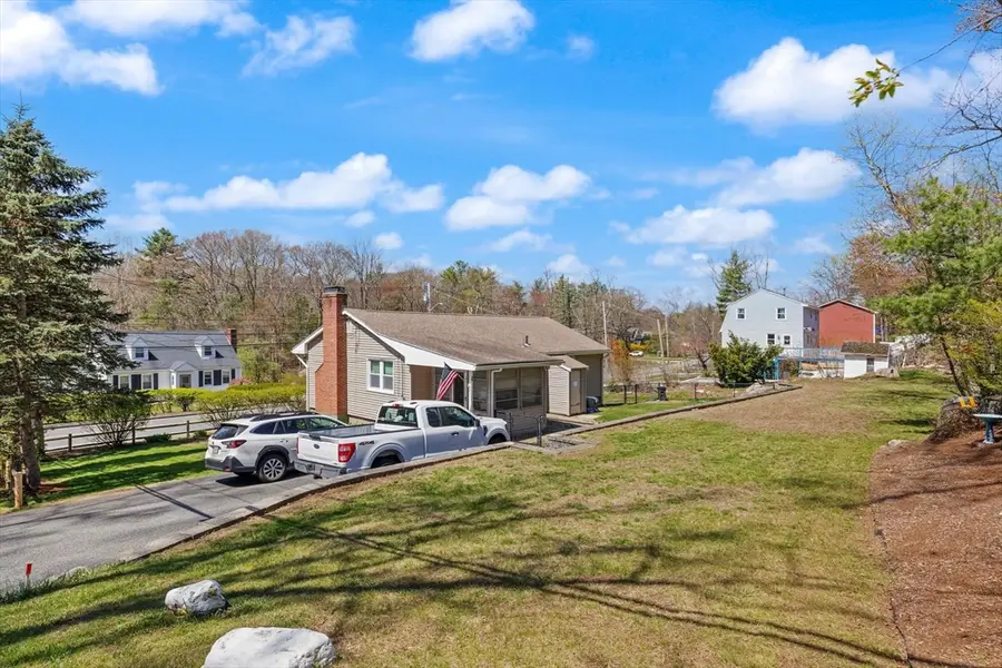 204 Nashua Rd, North Billerica, MA 01862 - #2