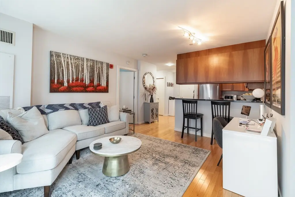 80 Broad St #706, Boston, MA 02110 - #1