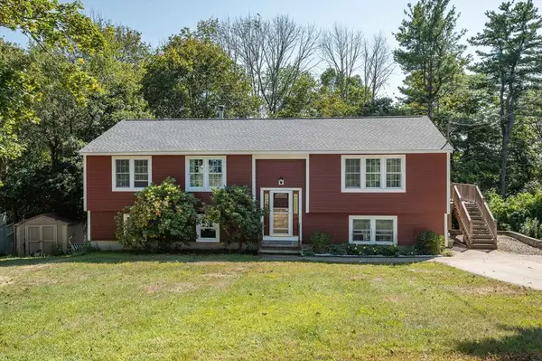 8 Old County Road, Amesbury, MA 01913