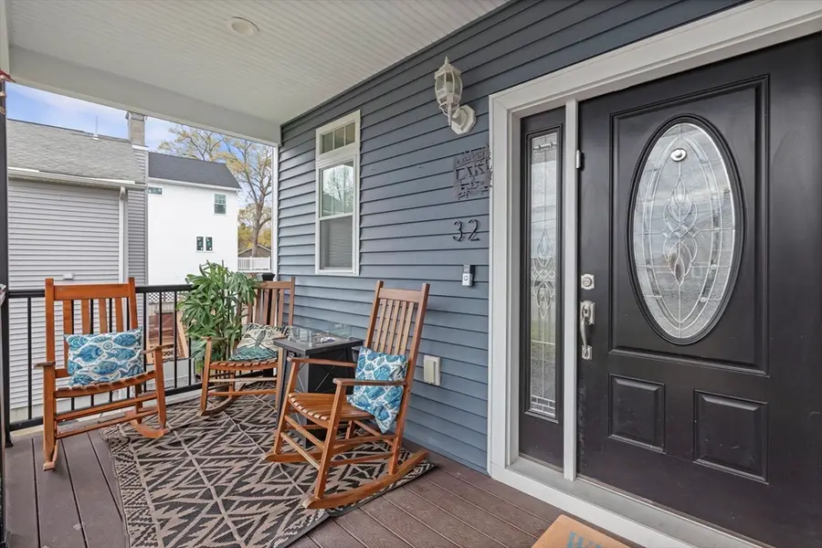 32 Colonial Rd, Webster, MA 01570 - #3