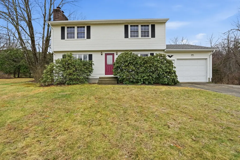 82 Stagecoach Rd, Amherst, MA 01002 - #1