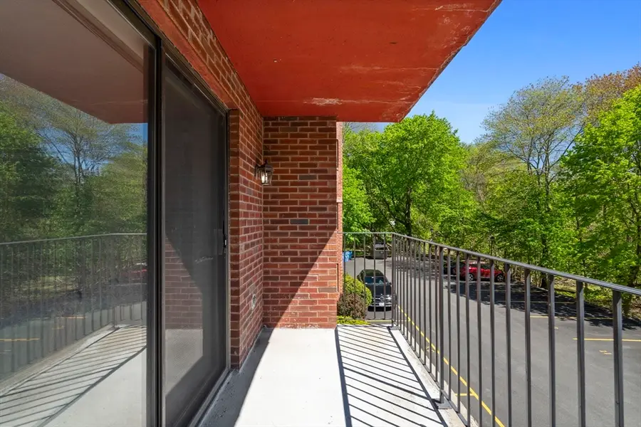 16 Winter Street #23C, Waltham, MA 02451 - #3
