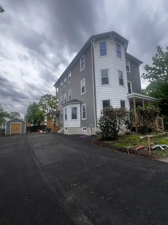 19 Reeves St, Worcester, MA 01607 - #3