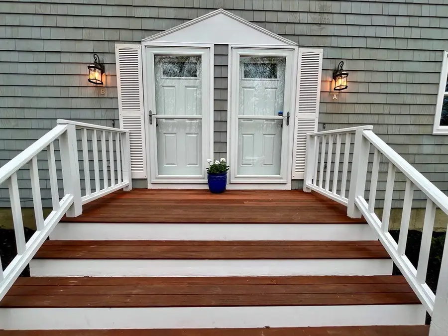 176 Main St #B, Rockport, MA 01966 - #2