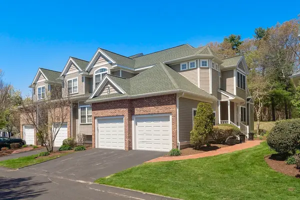 17 Indian Woods Way #17, Canton, MA 02021
