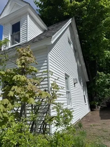 721 Blossom St, Fitchburg, MA 01420 - #3