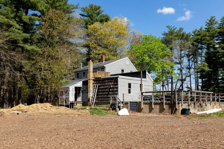 52 Clear Pond Rd, Lakeville, MA 02347 - #3