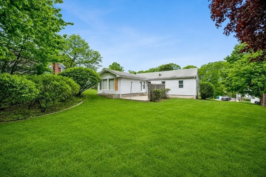 12 Roberts Road, Canton, MA 02021 - #3