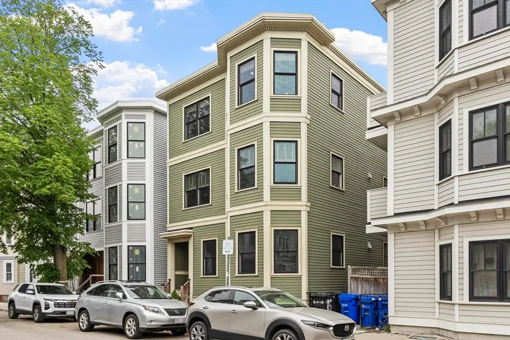 15 Howell St #3, Boston, MA 02125 - #1