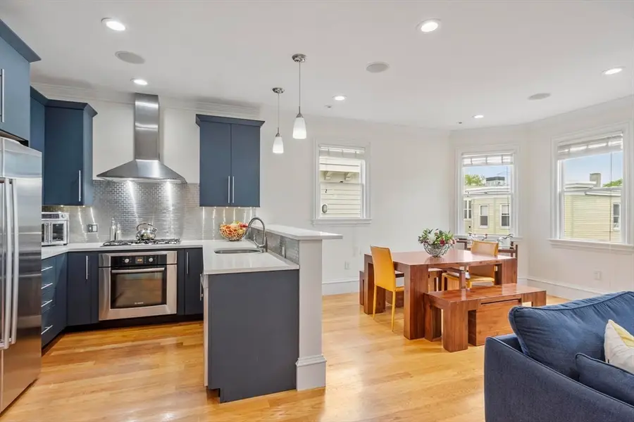 15 Howell St #3, Boston, MA 02125 - #2