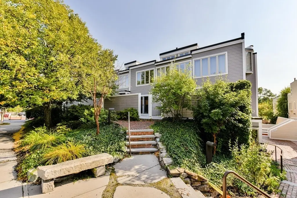 4 Fresh Pond Pl, Cambridge, MA 02138 - #1