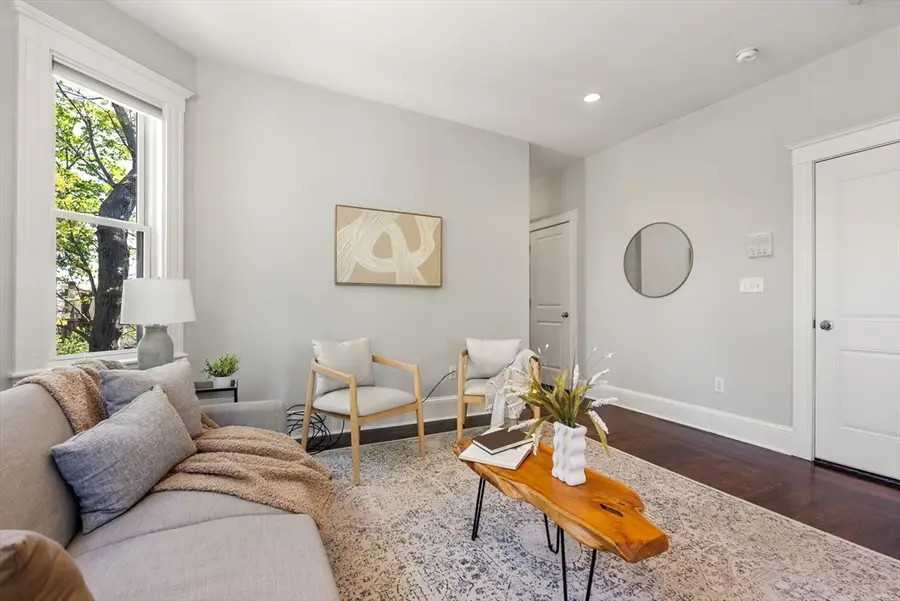 34 Catherine St #6, Boston, MA 02131 - #2