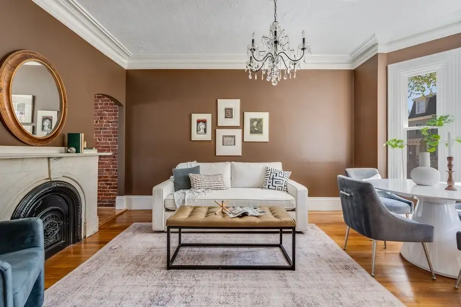 582 E 7th St, Boston, MA 02127 - #2