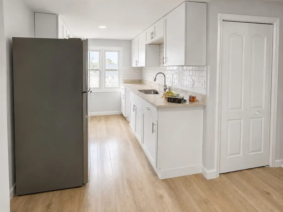 9 Winthrop, Worcester, MA 01604 - #3