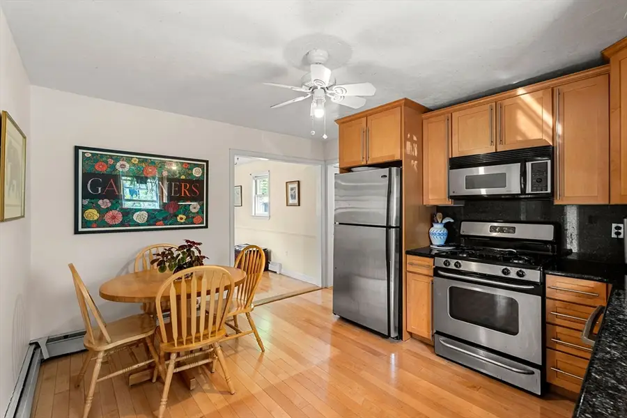 25 Alden Place, Newton, MA 02465 - #3