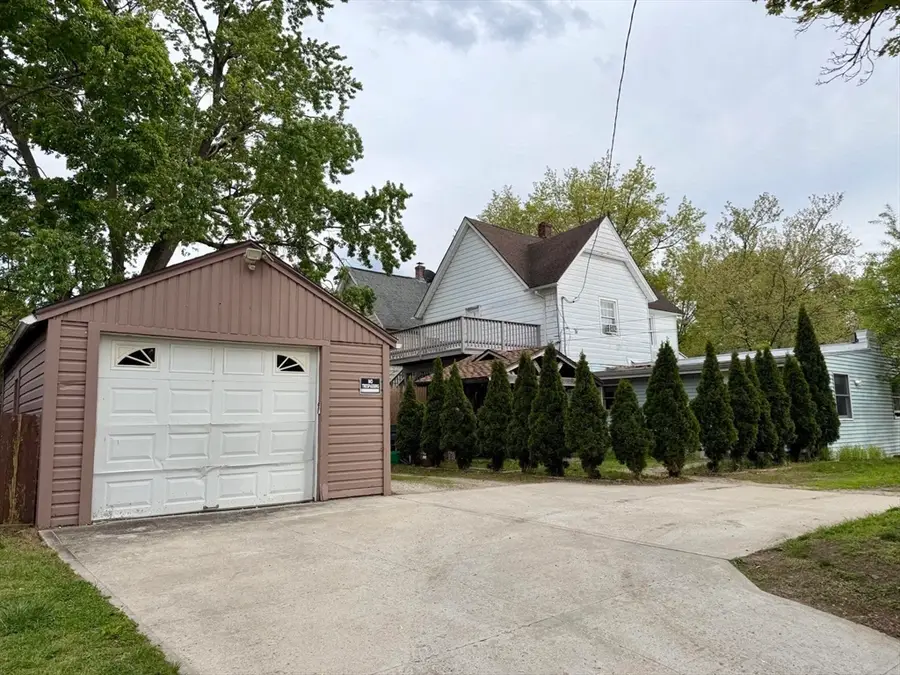 827-831 Armory St, Springfield, MA 01107 - #2