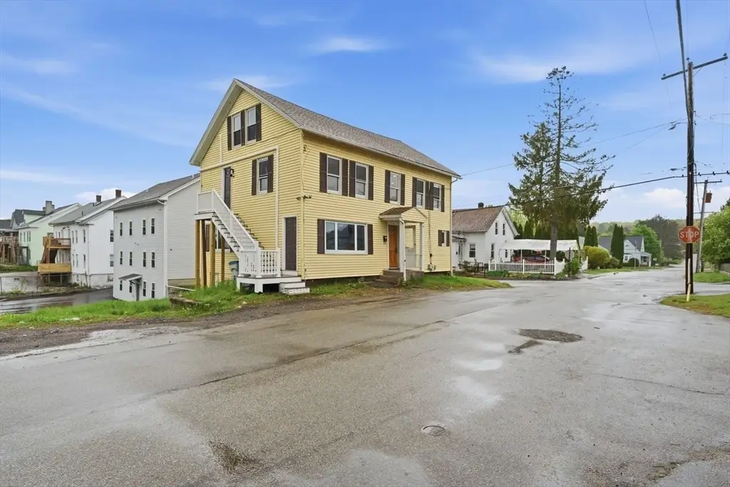 3 Chestnut Street, Dudley, MA 01571 - #1
