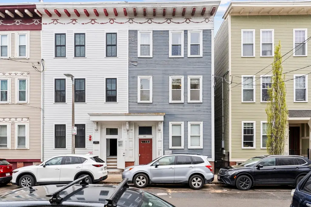 181 W 5th St #2, Boston, MA 02127 - #1