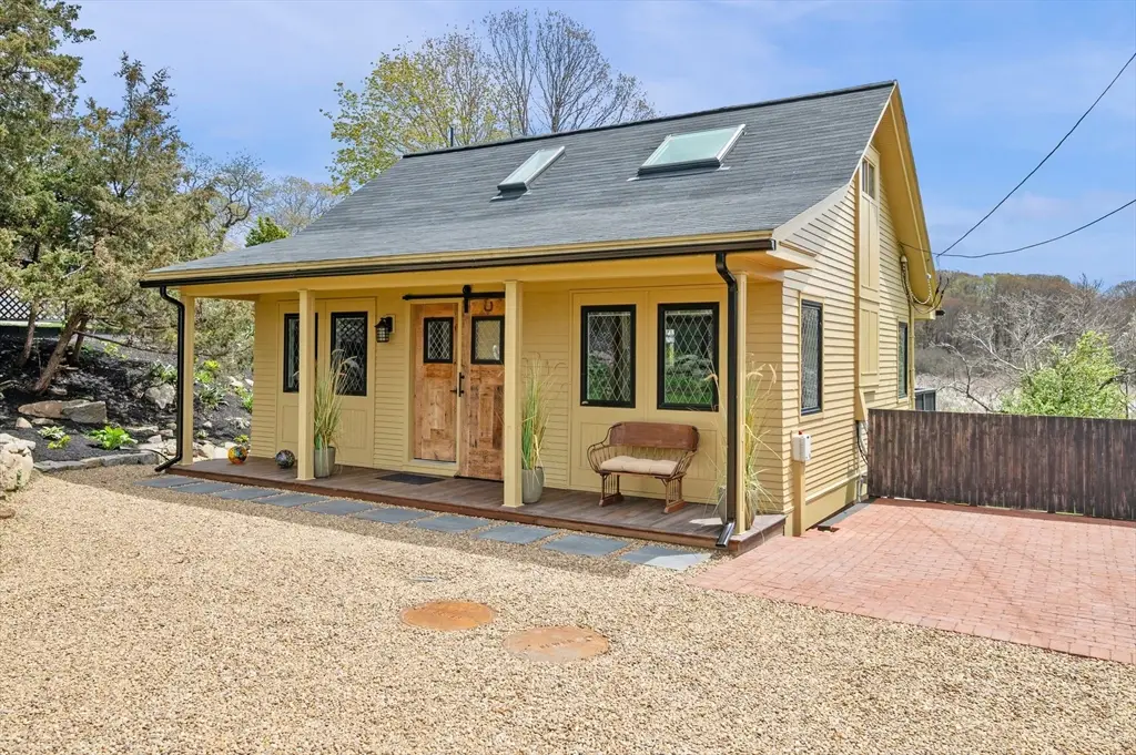 338 Granite St, Rockport, MA 01966 - #1
