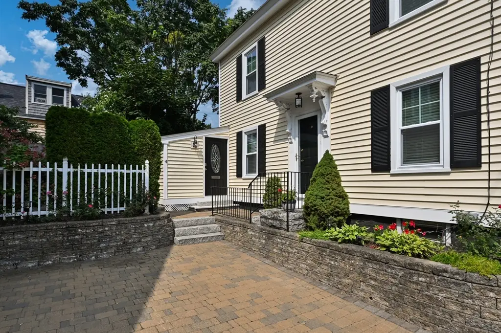4 Olive Street, Newburyport, MA 01950 - #1