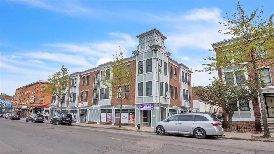 352 Blue Hill Ave #8, Boston, MA 02212 - #2