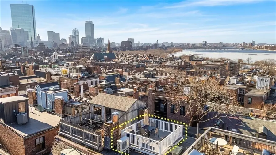 6 Goodwin Pl.. #4., Boston, MA 02114 - #2