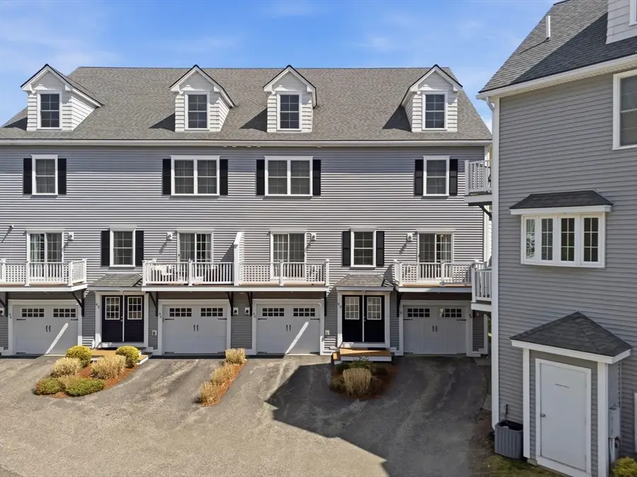 90 Compass Pt #90, North Andover, MA 01845 - #2
