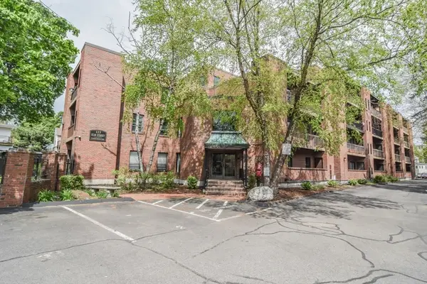 123 Elm St #C2, Quincy, MA 02169