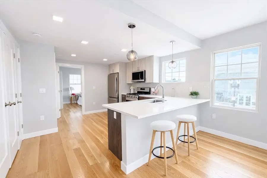 98 Prescott St #3a, Boston, MA 02128 - #2
