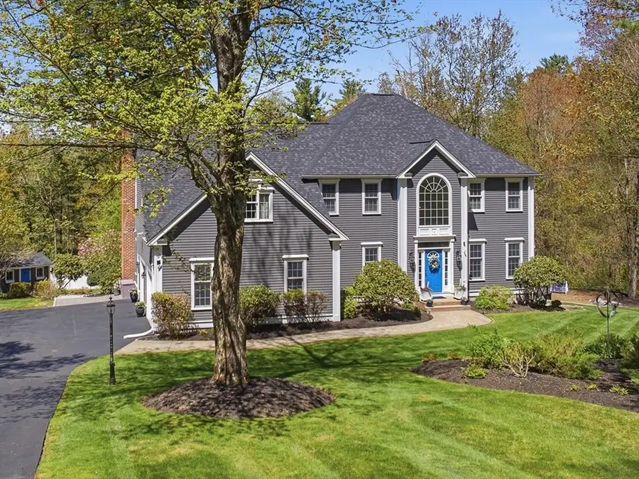 4 Fieldstone Ct, Grafton, MA 01519 - #3