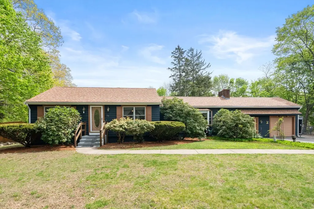 139 Grove St, Mansfield, MA 02048 - #1