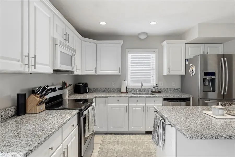 35 Collins Street #88, Danvers, MA 01923 - #3
