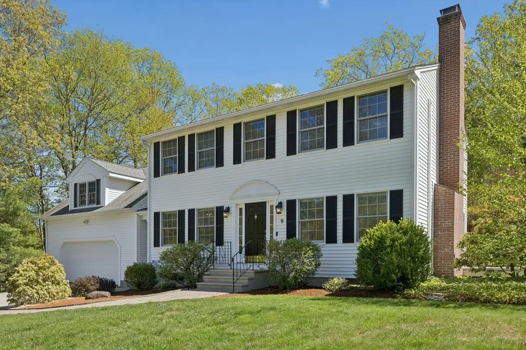 9 Wood, Mendon, MA 01756 - #1