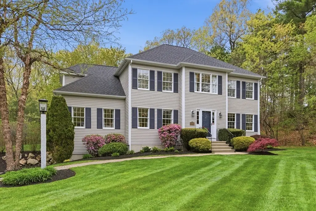 14 Park Street, North Reading, MA 01864 - #1