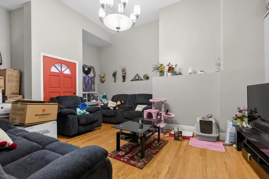117 Winnisimmet St, Chelsea, MA 02150 - #3