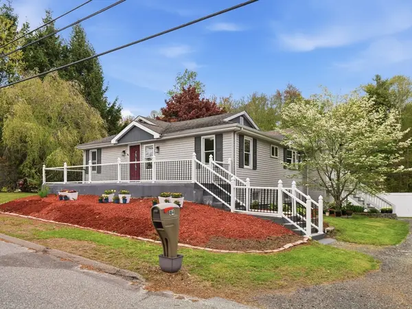 84 City Depot Rd, Charlton, MA 01507
