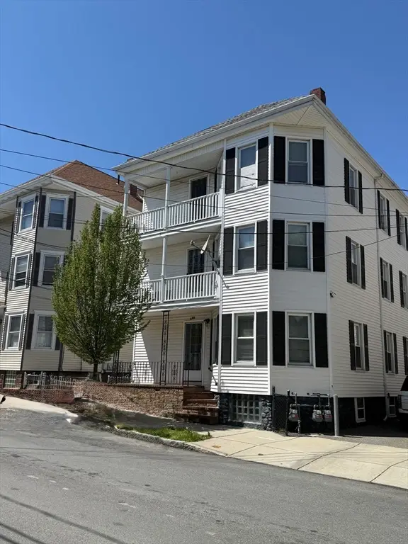 105 Collette Street, New Bedford, MA 02746