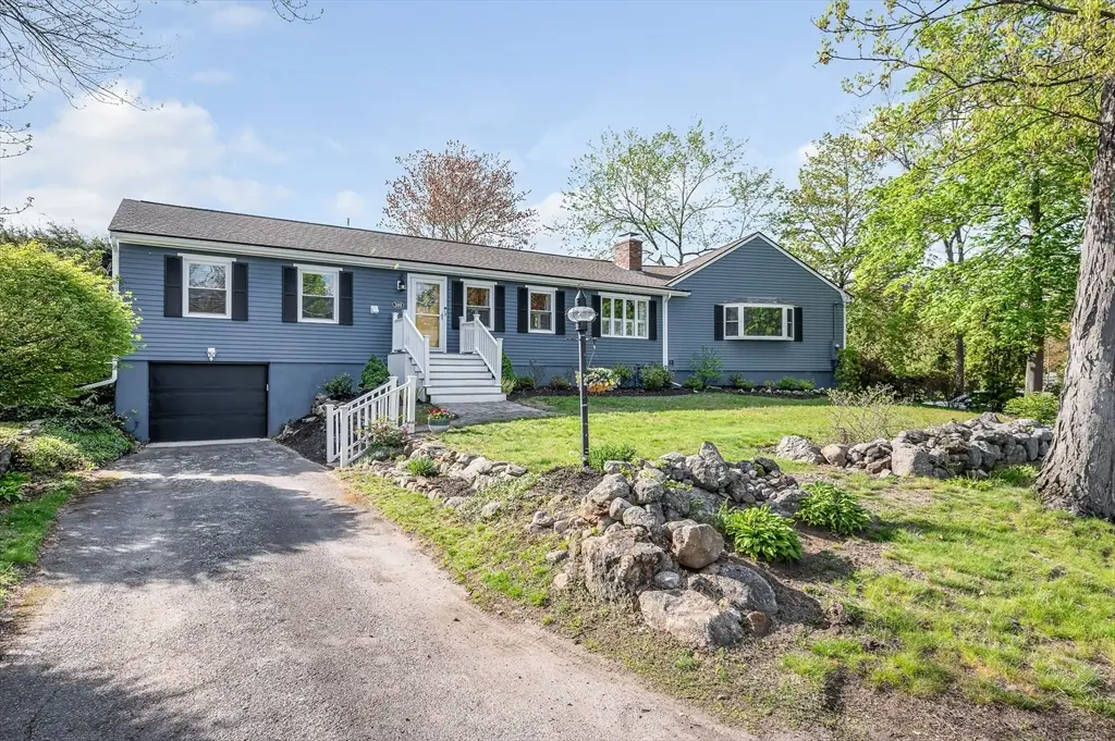389 Marbleridge Rd, North Andover, MA 01845 - #1