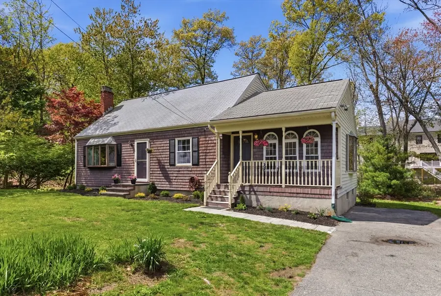 3 Juniper St, Burlington, MA 01803 - #2