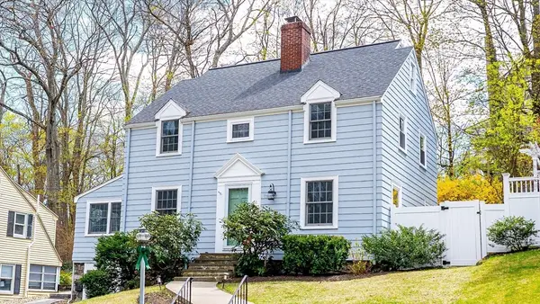 51 Lynn Fells Pkwy, Melrose, MA 02176