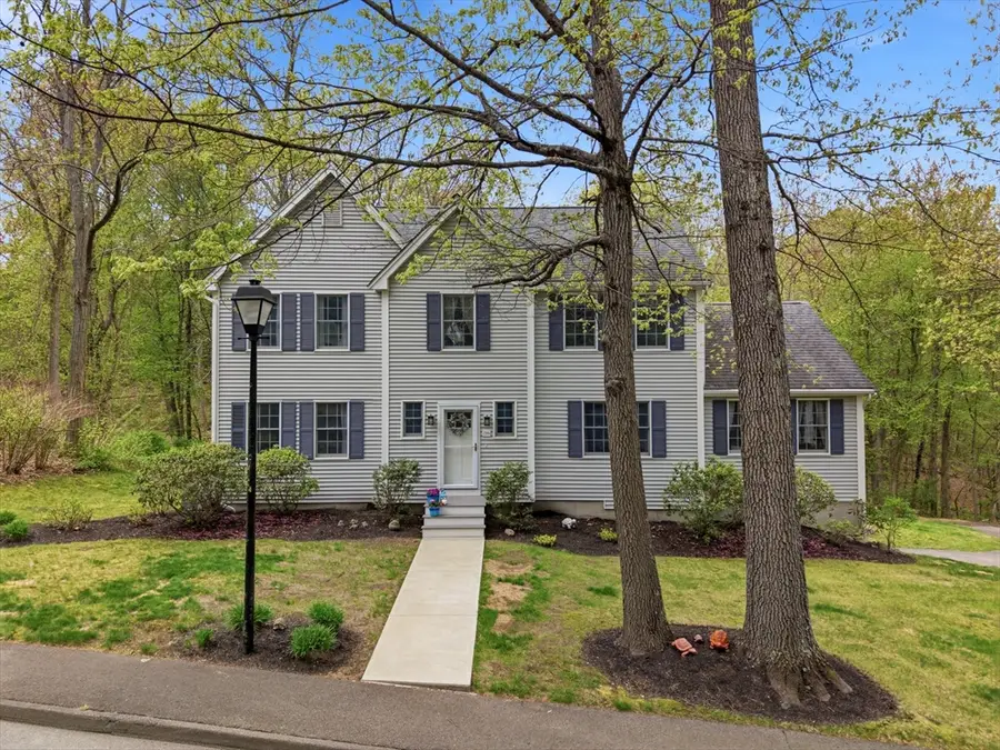 65 Locust St, Middleton, MA 01949 - #2