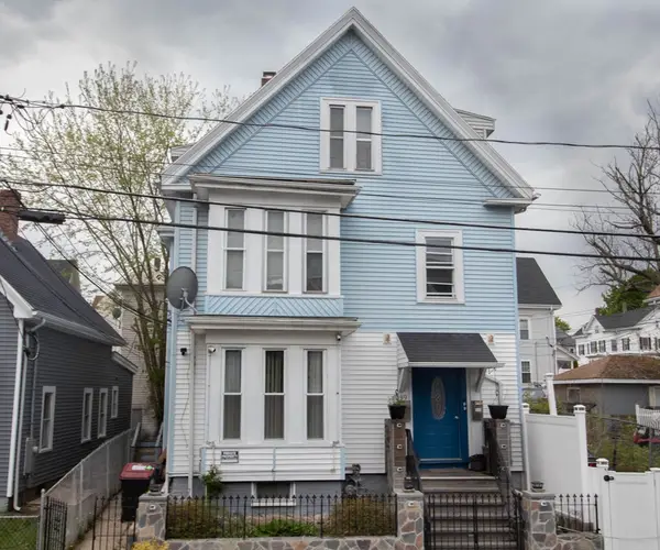 19 Glenwood St, Brockton, MA 02301