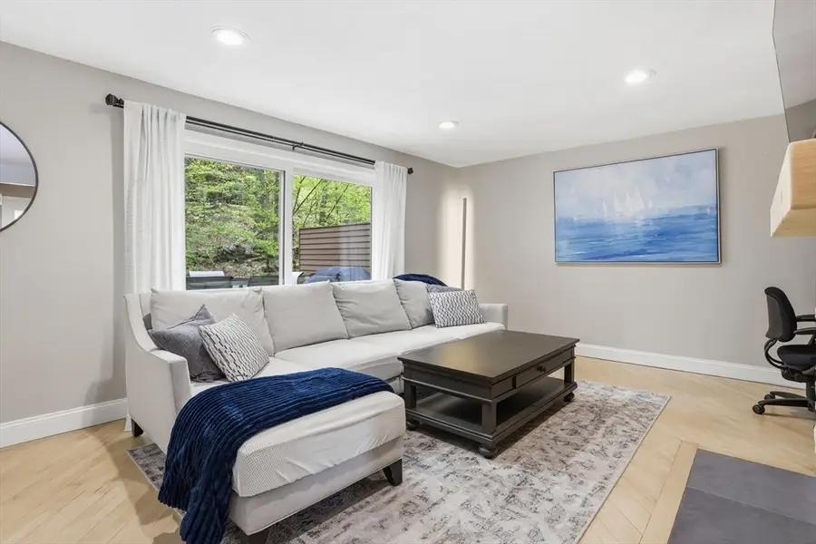 19 Bradley Lane #19, Westford, MA 01886 - #3