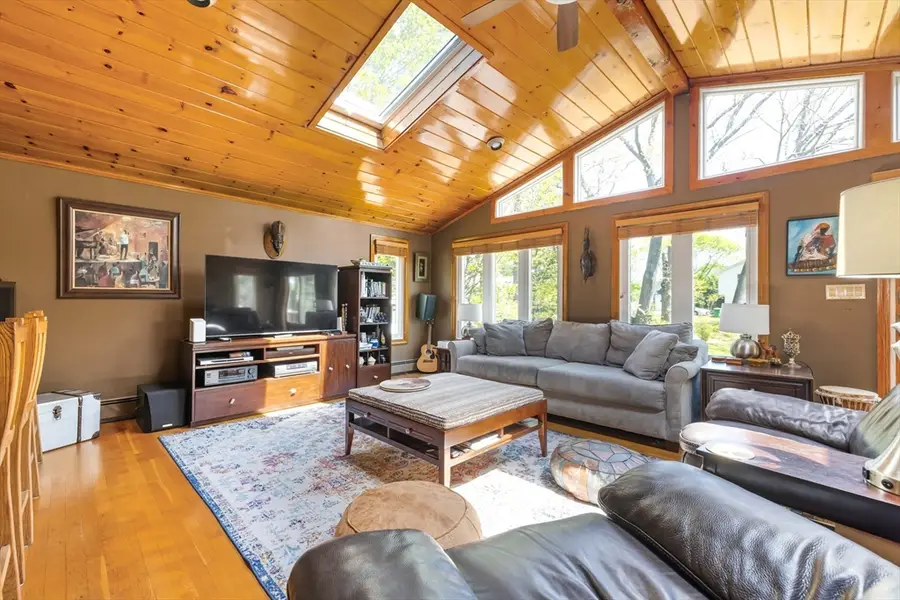 32 Smith Ave, Newton, MA 02465 - #3