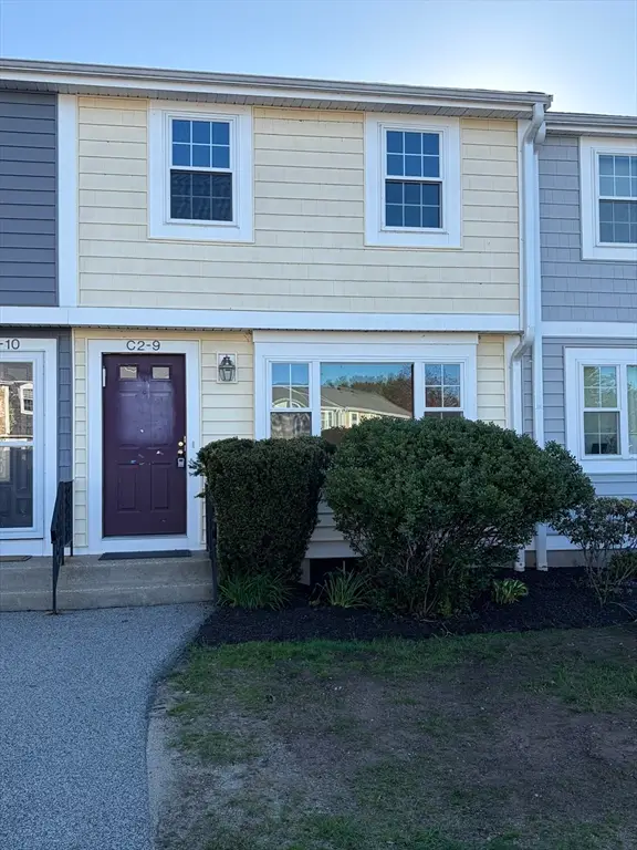 9 Lydon Ln #C2, Halifax, MA 02338