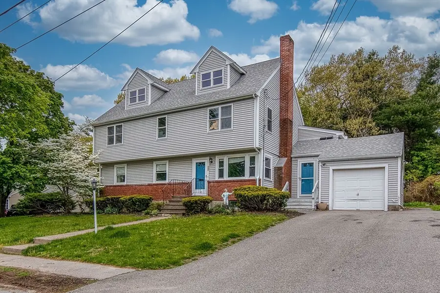137 Eleanor Dr, Braintree, MA 02184 - #2